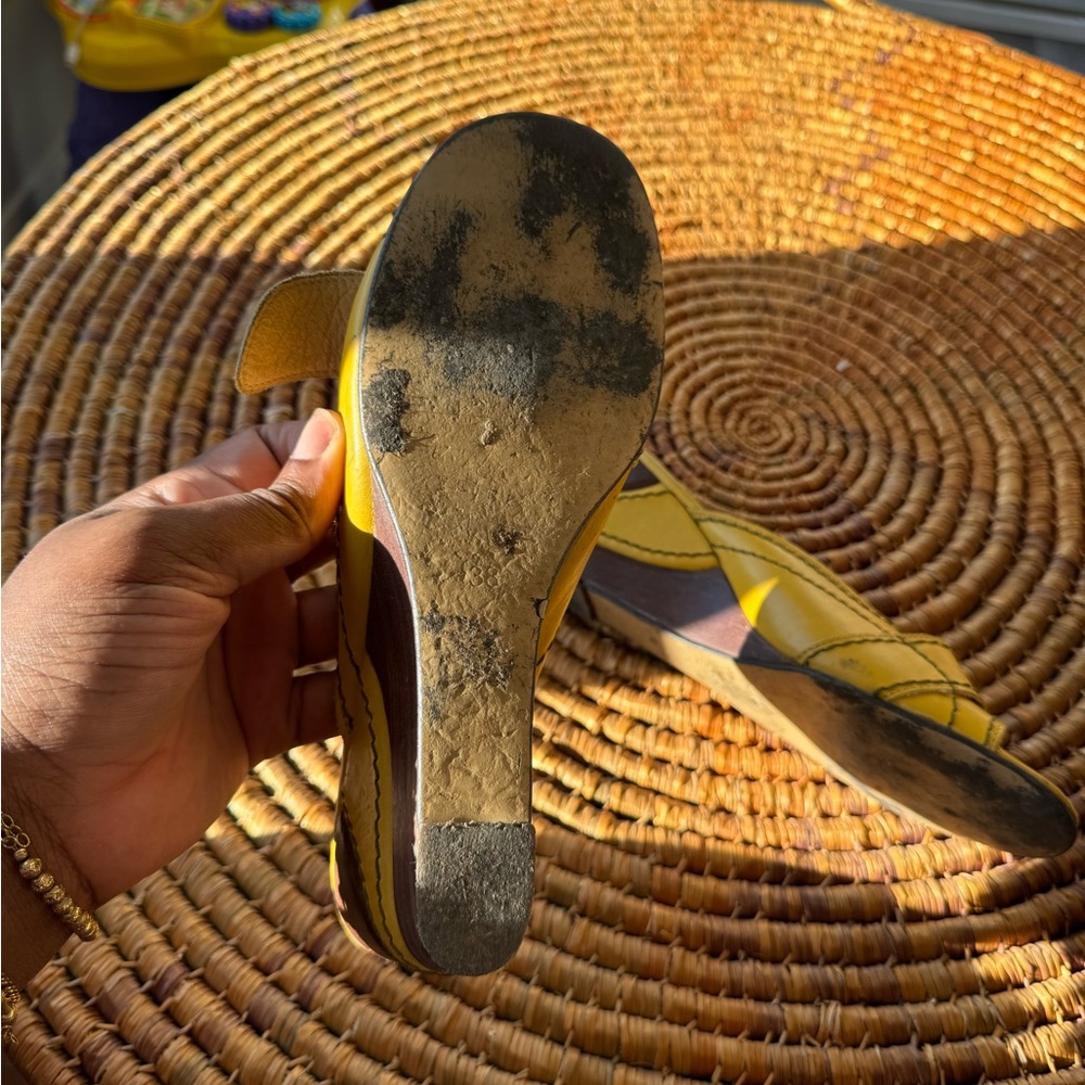 Fly London mustard yellow made in Portugal size 8 slip on….. - Picture 5 of 6